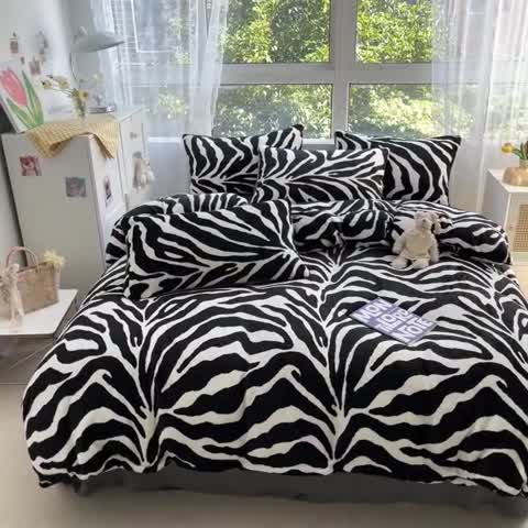 91家纺网 家纺一手货源 找家纺 雅居纺 2022新款牛奶绒印花四件套 经典豹纹