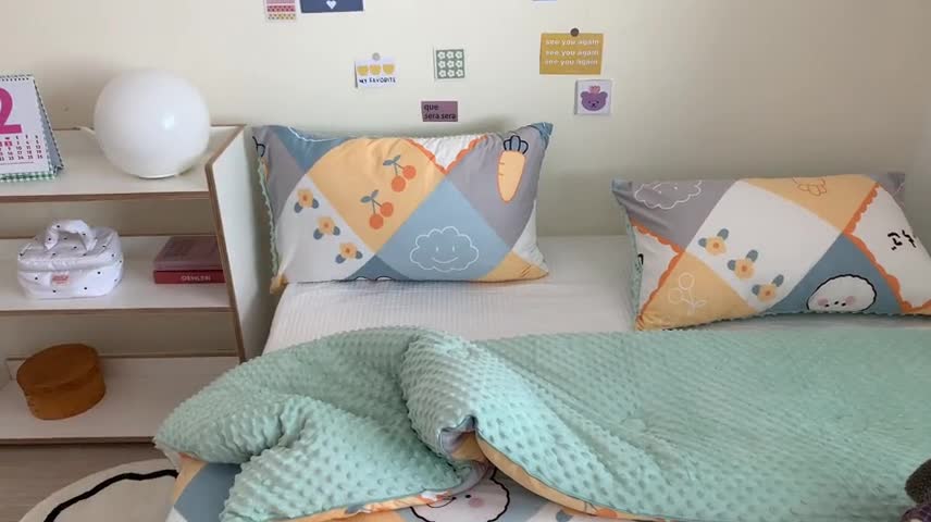 91家纺网 家纺一手货源 找家纺 星期八 2022新款针织棉豆豆被被子被芯 兔子屋