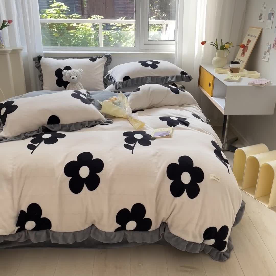 91家纺网 家纺一手货源 找家纺 安哆啦 2022新款加厚牛奶绒花边小贴标四件套 花边-山茶花花