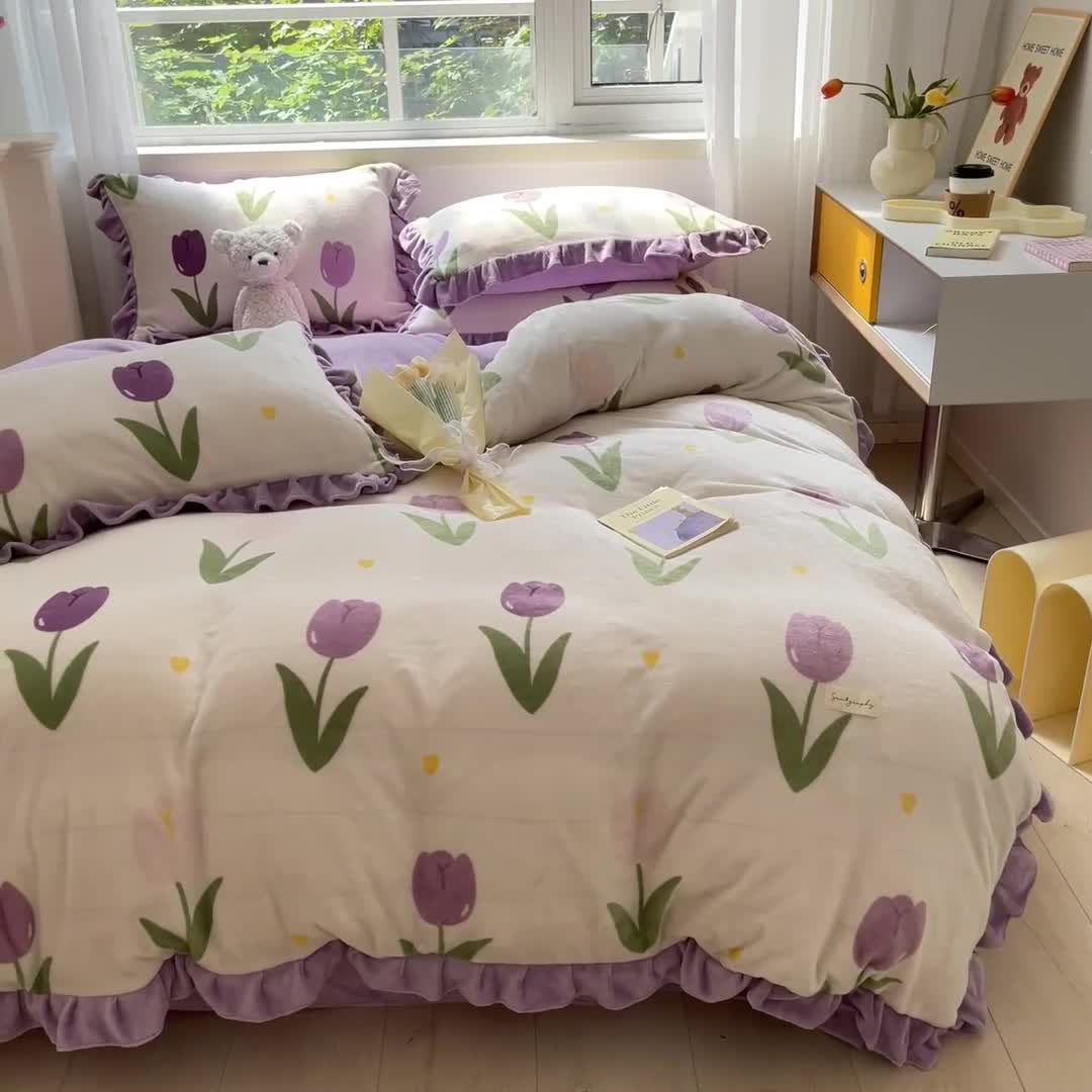 91家纺网 家纺一手货源 找家纺 安哆啦 2022新款加厚牛奶绒花边小贴标四件套 花边-紫色郁金香