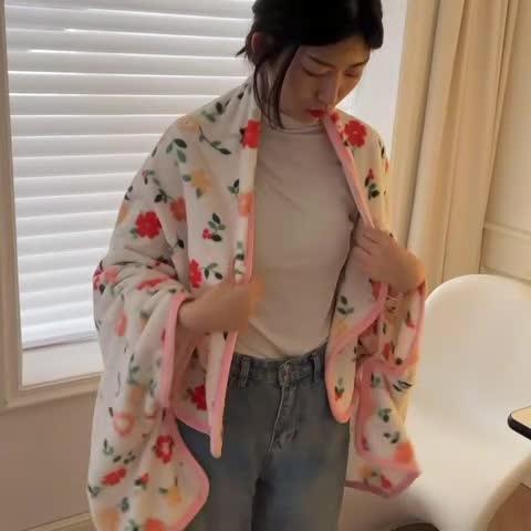 91家纺网 家纺一手货源 找家纺 舒梦琪爆款加厚小清新牛奶绒空调毯披肩毯卡通午睡毛毯 春意盎然