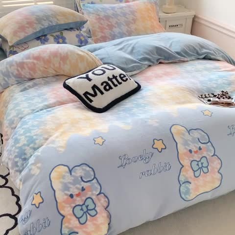 91家纺网 家纺一手货源 找家纺 澳萝拉 2022新款牛奶绒印花四件套 千鸟格兔