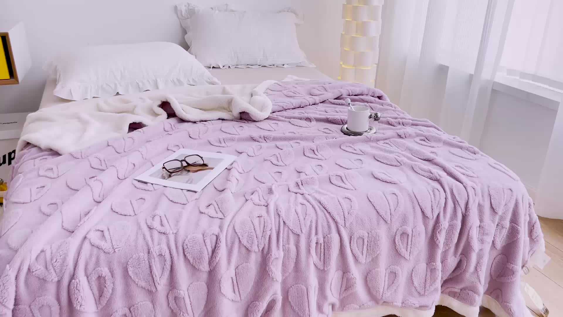 91家纺网 家纺一手货源 找家纺 （总）澳梵 2022新款塔芙绒毛毯【蜜语-心语系列】