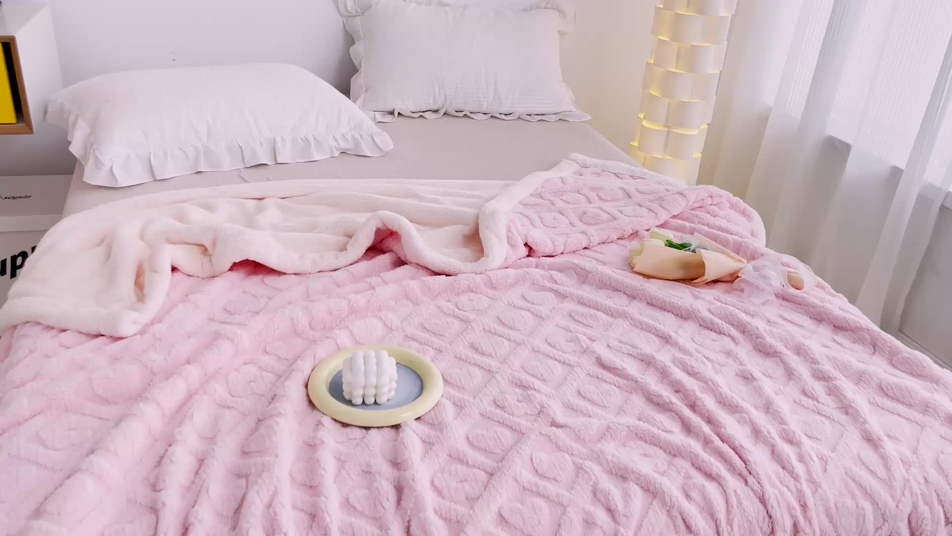 91家纺网 家纺一手货源 找家纺 澳梵 2022新款塔芙绒毛毯【蜜语-心语系列】 蜜语-粉色