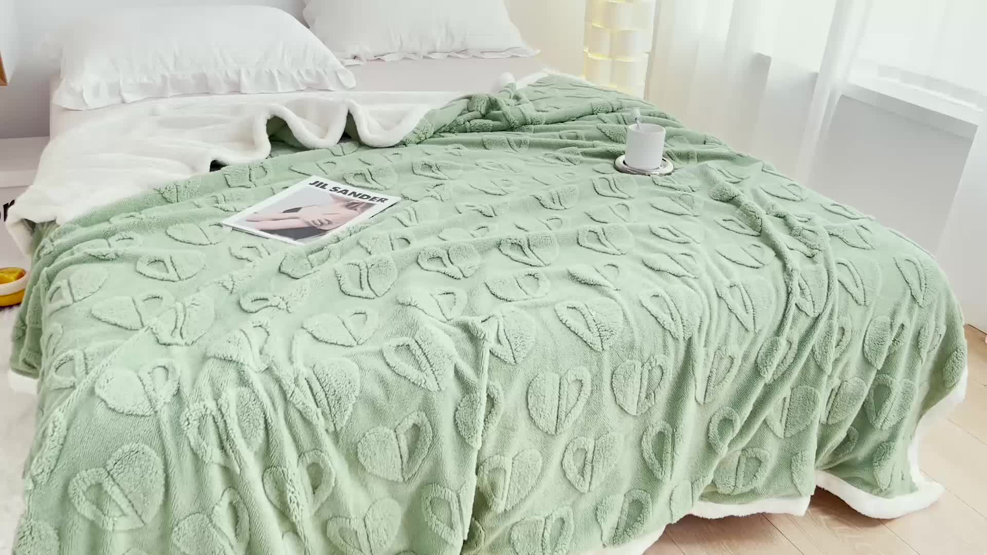 91家纺网 家纺一手货源 找家纺 澳梵 2022新款塔芙绒毛毯【蜜语-心语系列】 心语-草绿