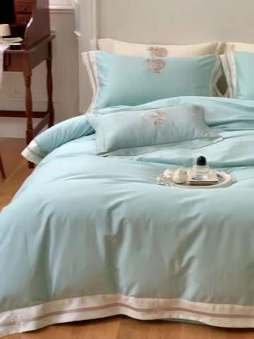 91家纺网 家纺一手货源 找家纺 馨蕊2022新款工艺全棉高精密刺绣四件套-蜜恋 蜜恋-湖水蓝