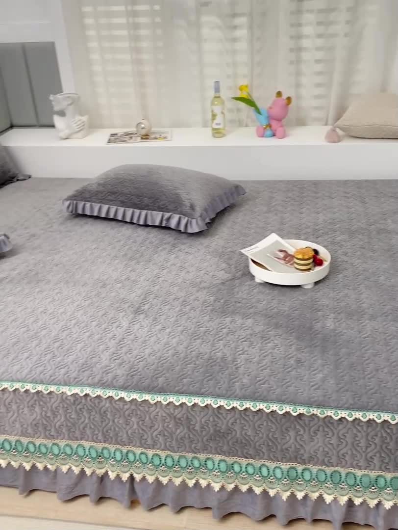 91家纺网 家纺一手货源 找家纺 冬然 2022新款牛奶绒床盖榻榻米床盖炕盖防滑款高级灰
