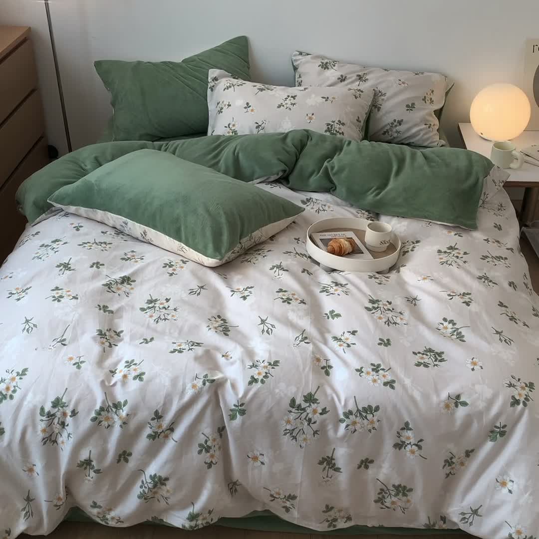 91家纺网 家纺一手货源 找家纺 梦家居 2022新款秋冬新品全棉加牛奶绒四件套 夏花绒