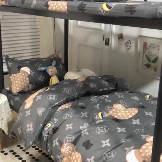 91家纺网 家纺一手货源 找家纺 乐居坊 2022新款芦荟棉上下铺学生床三件套四件套 富贵熊