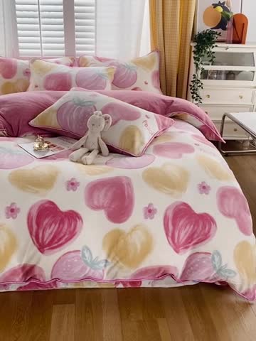 91家纺网 家纺一手货源 找家纺 金鑫汇 2022新款牛奶绒四件套系列 粉波波