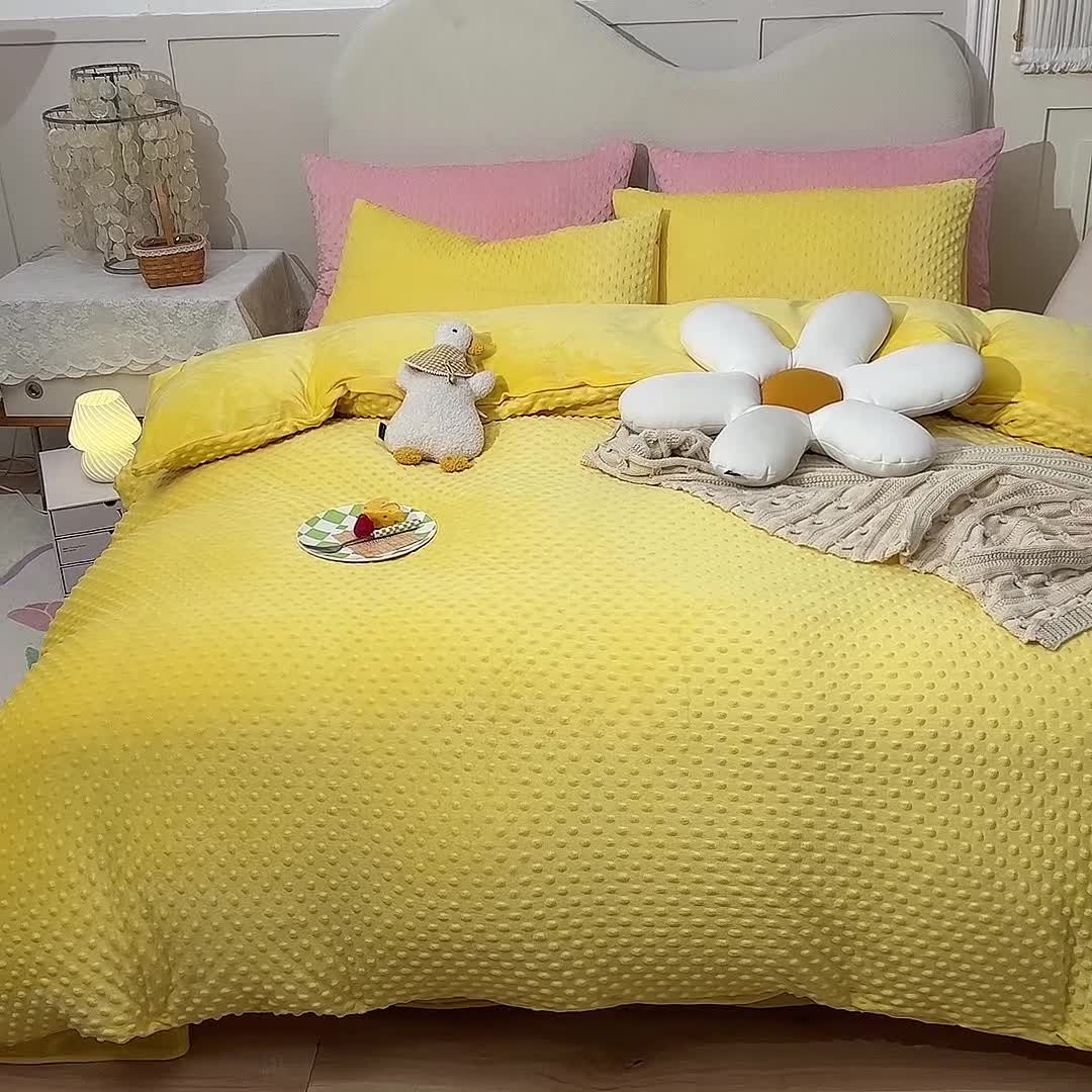 91家纺网 家纺一手货源 找家纺 艾米家居  2022新款秋冬豆豆绒宝宝绒四件套 黄