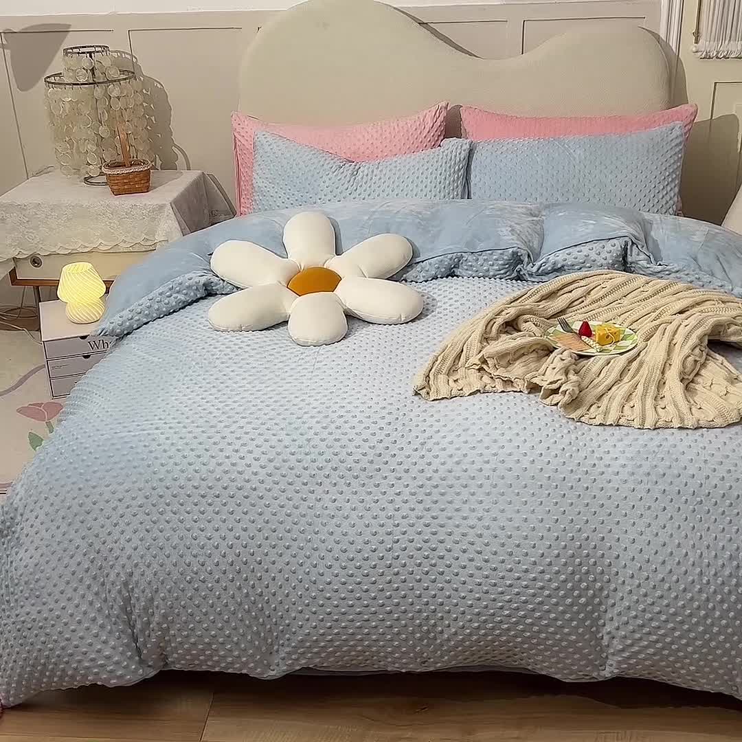 91家纺网 家纺一手货源 找家纺 艾米家居  2022新款秋冬豆豆绒宝宝绒四件套 蓝