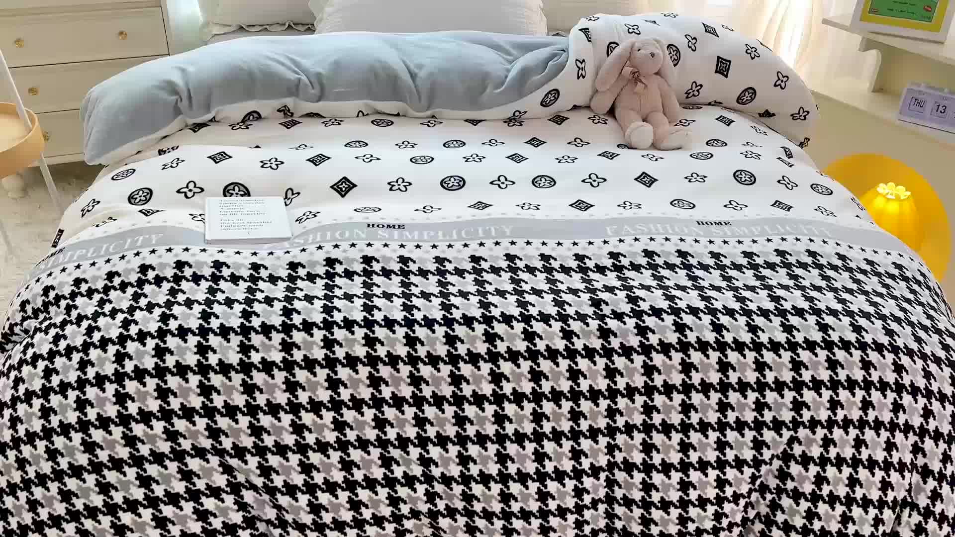 91家纺网 家纺一手货源 找家纺 慕尚 2022新款牛奶绒保暖单被套 潮熊