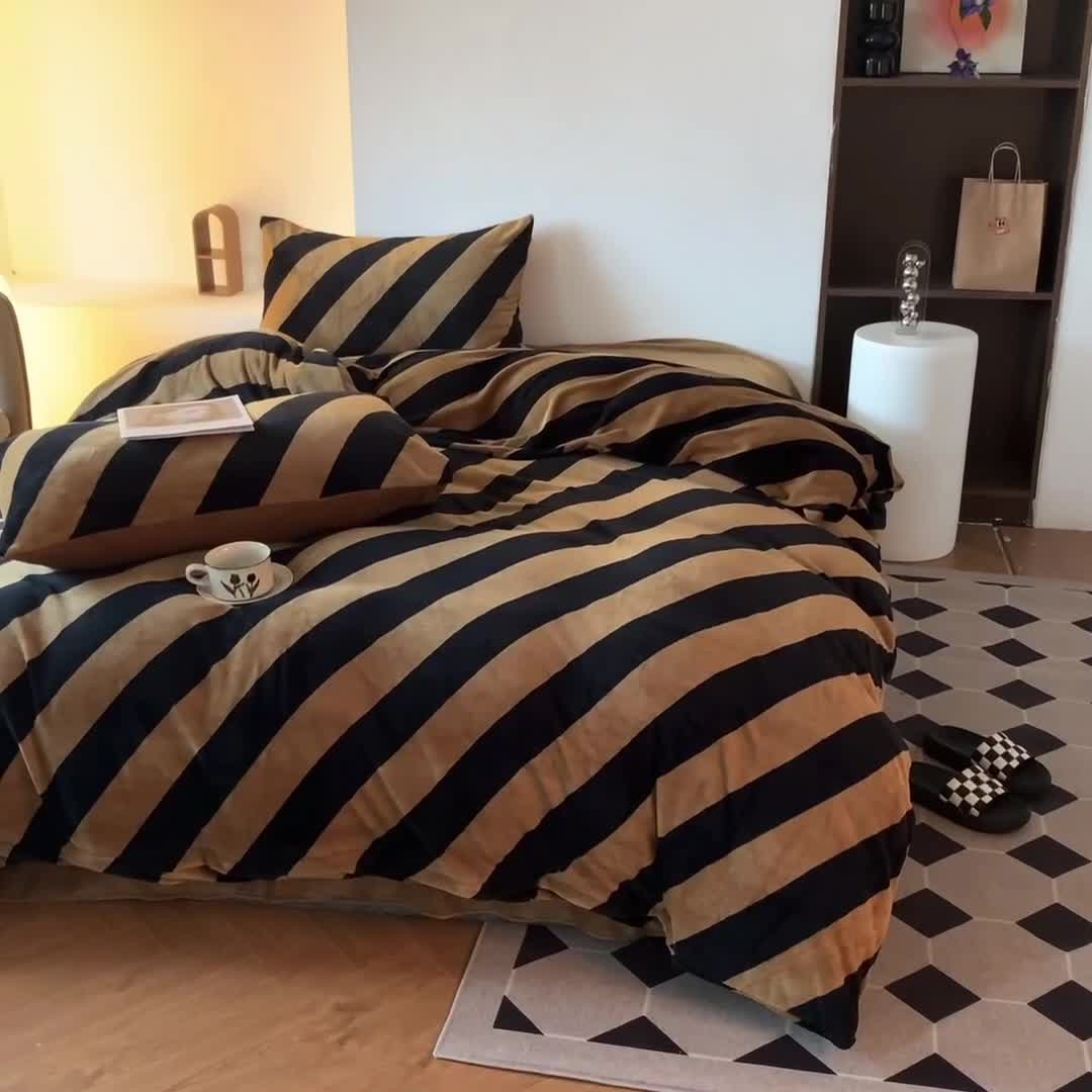 91家纺网 家纺一手货源 找家纺 怡家居 2022秋冬高克重牛奶绒印花四件套 西西里