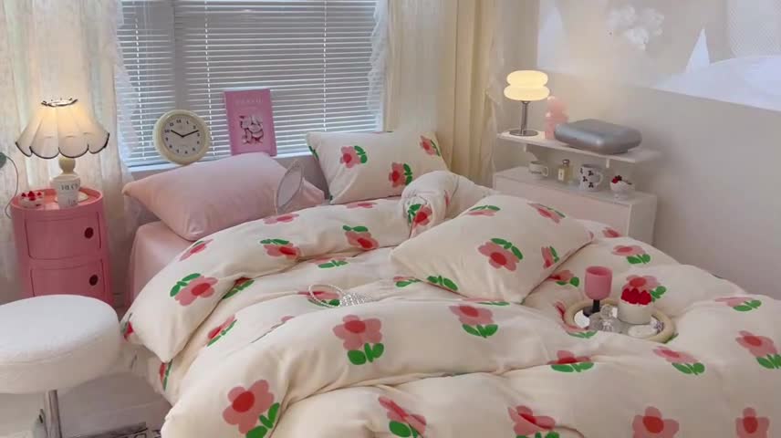 91家纺网 家纺一手货源 找家纺 昔可 2022新款牛奶绒四件套花朵系列 小红花