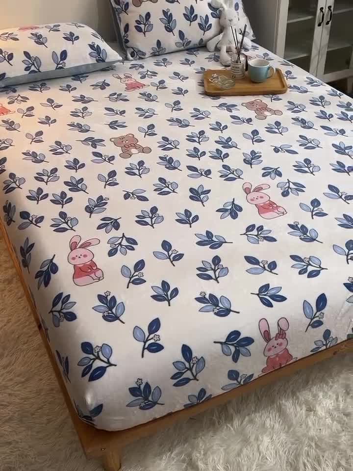 91家纺网 家纺一手货源 找家纺 芃成 2022新款加厚双面牛奶绒印花床品系列-单床笠 菲菲兔