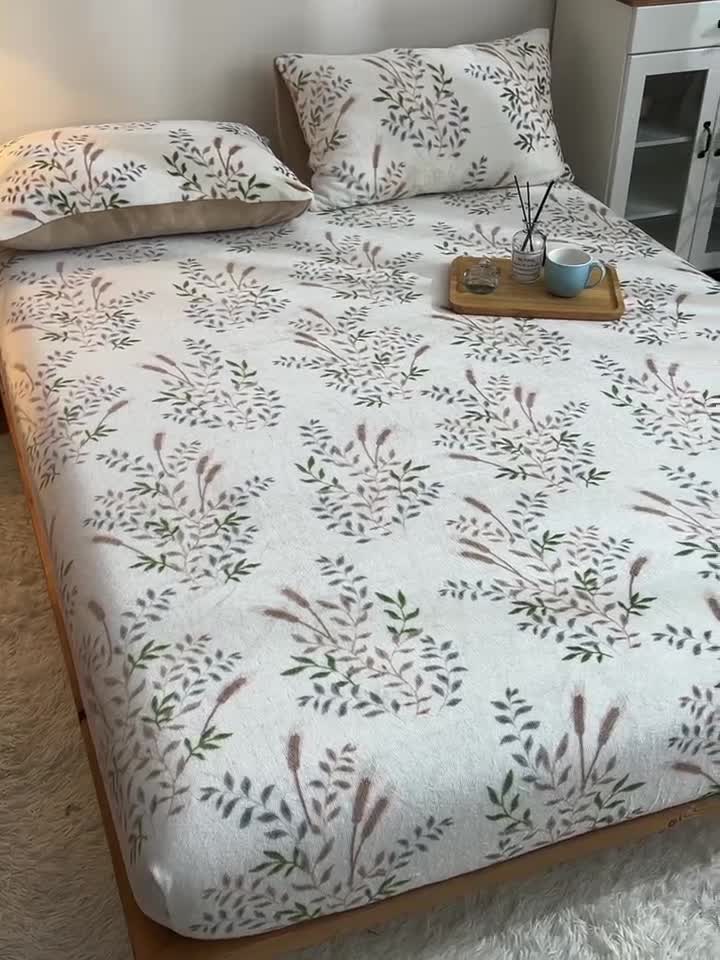 91家纺网 家纺一手货源 找家纺 芃成 2022新款加厚双面牛奶绒印花床品系列-单床笠 春意盎然