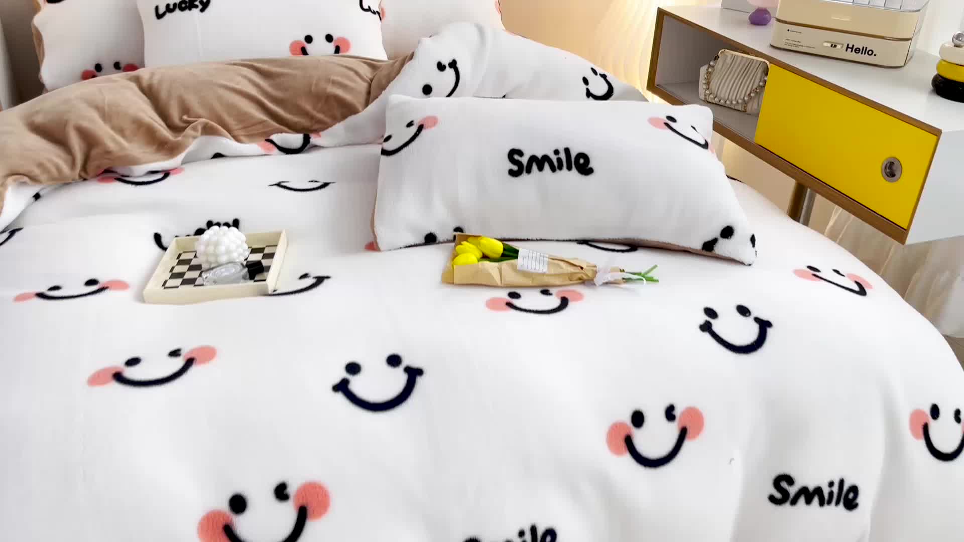 91家纺网 家纺一手货源 找家纺 澳梵 2022新款小颗粒美丽绒牛奶绒四件套 小美好