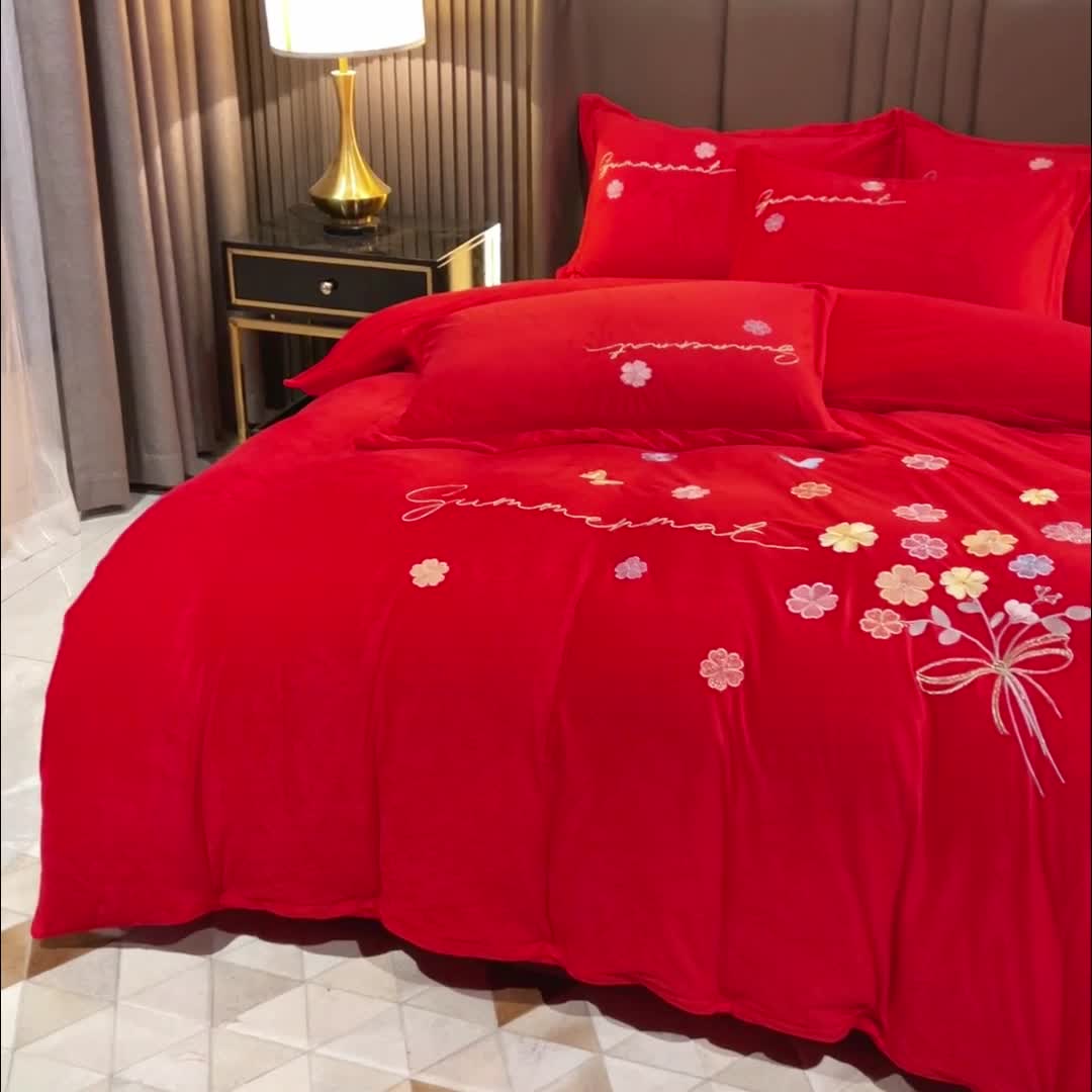 91家纺网 家纺一手货源 找家纺 金米诺 直播供货纯色水晶牛奶绒四件套小清新床裙式  花之境 花之境-大红