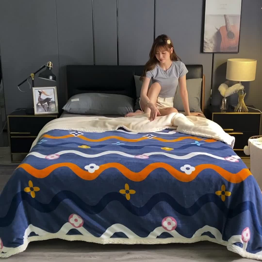 91家纺网 家纺一手货源 找家纺 迷仙巢 2022新款牛奶绒拼北极绒盖毯 心动