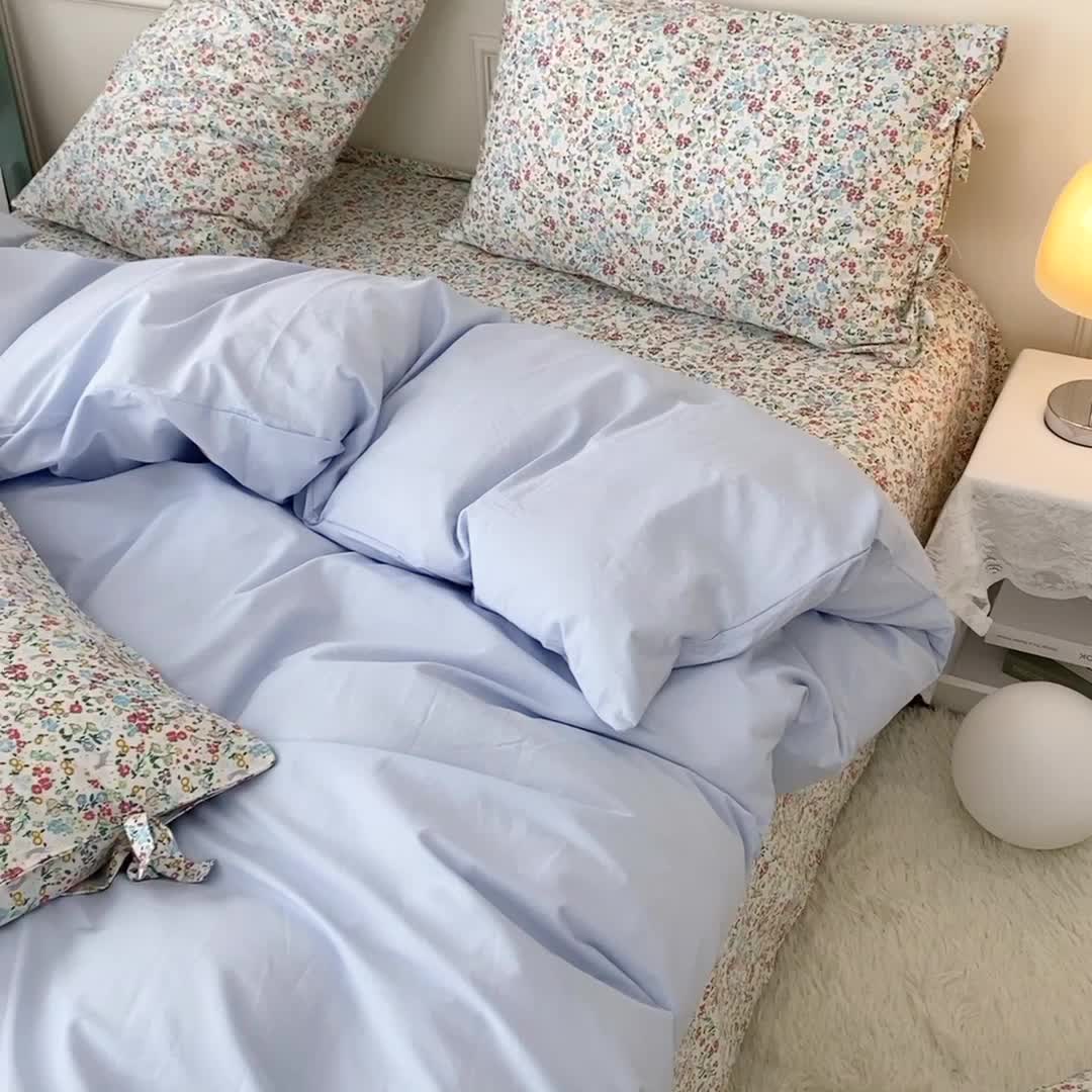 91家纺网 家纺一手货源 找家纺 一米阳光 新款蝴蝶结色织水洗棉小碎花撞色四件套-情怀系列 清澈蓝