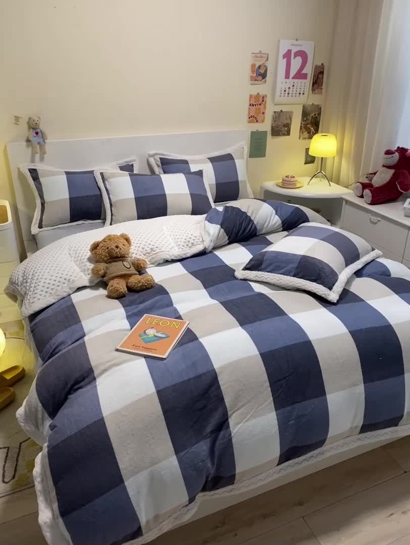 91家纺网 家纺一手货源 找家纺 澳梵 2022新款牛奶绒豆豆绒四件套 蓝格