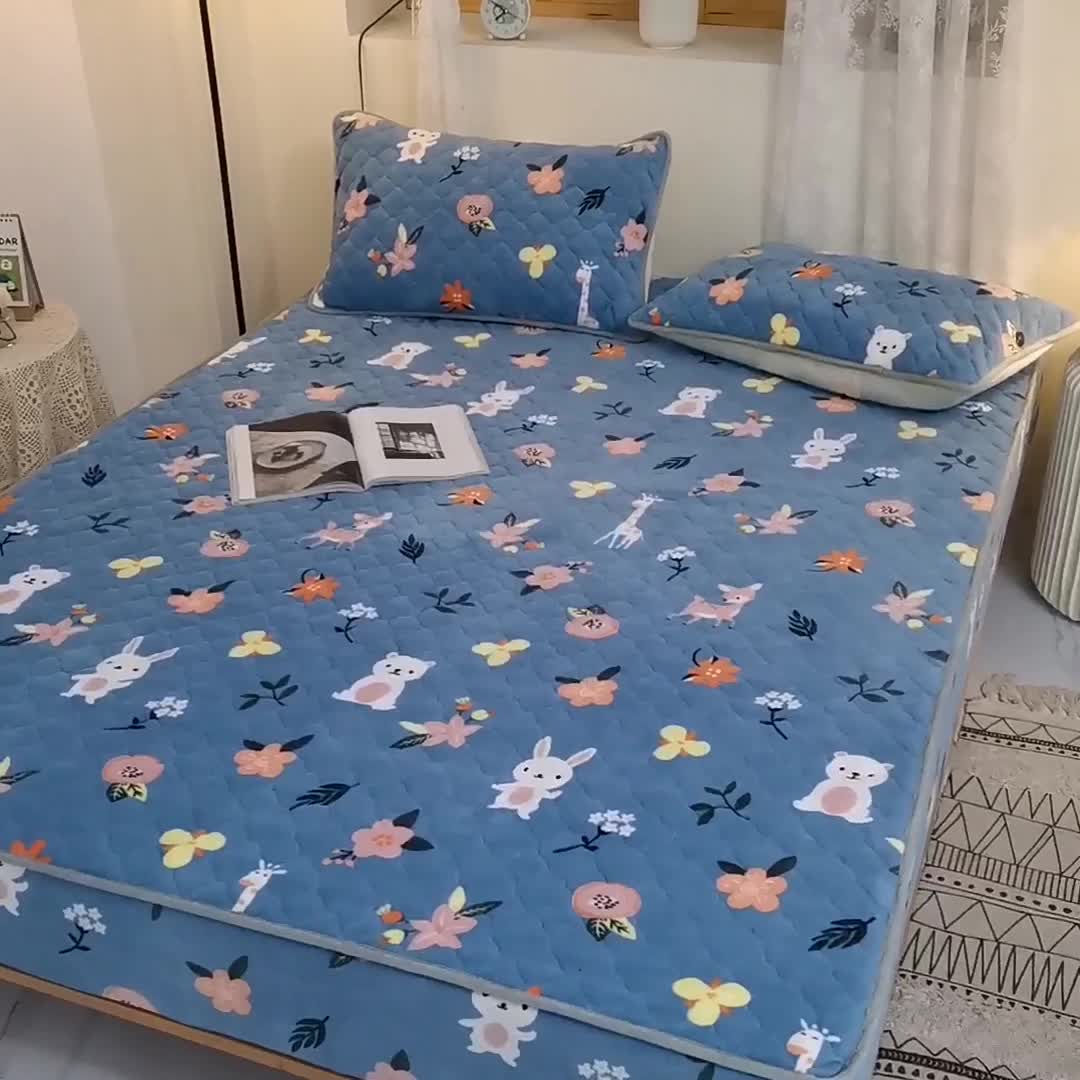 91家纺网 家纺一手货源 找家纺 小虾米 2022新款大床牛奶绒夹棉床笠 温馨小鹿