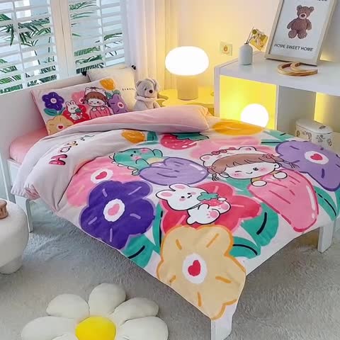 91家纺网 家纺一手货源 找家纺 鱼宝 2022新款大版牛奶绒婴童套件 花丛宝贝