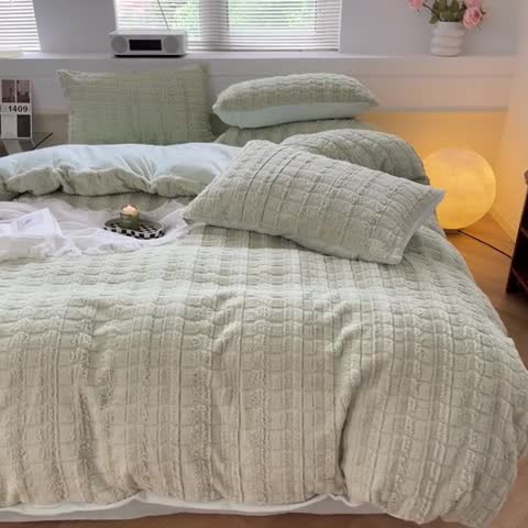 91家纺网 家纺一手货源 找家纺 金爱家 2023新款全消光牛奶绒獭兔毛绒四件套 兔毛绒-薄荷绿