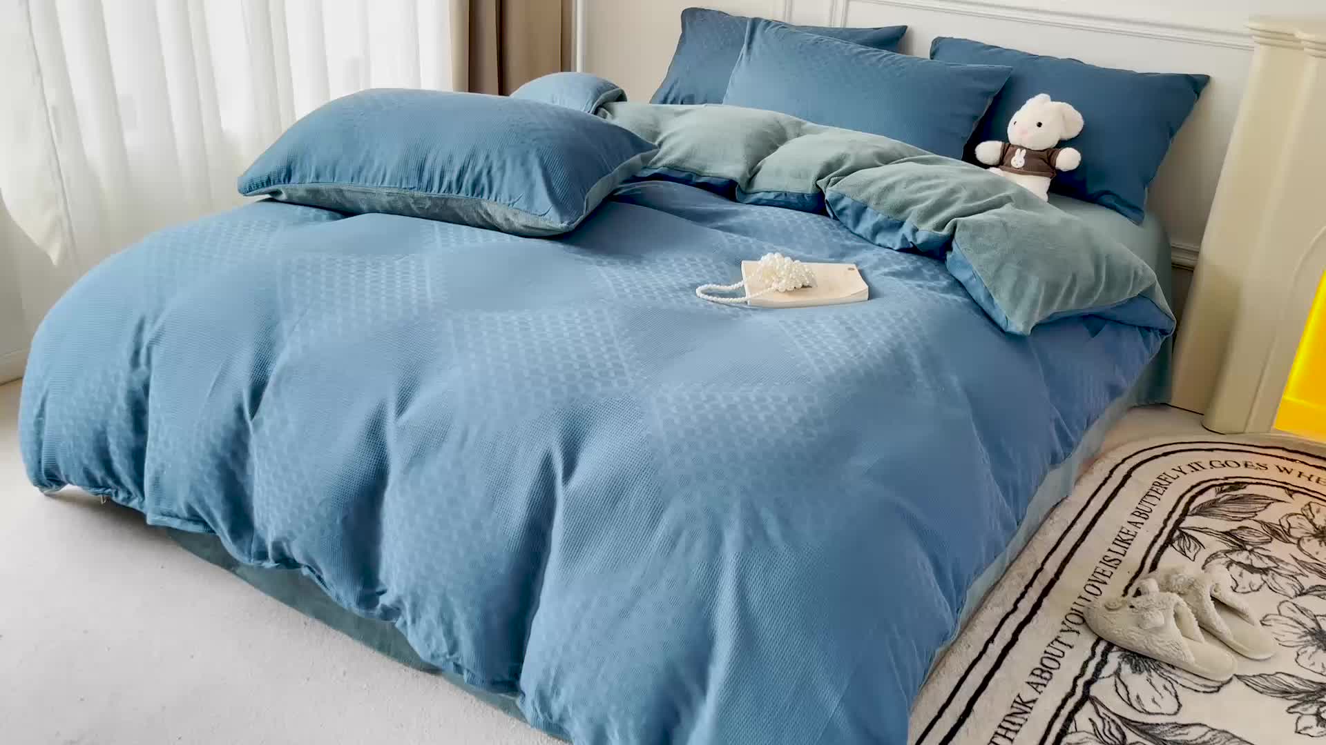 91家纺网 家纺一手货源 找家纺 金丝鸟 2022全棉华夫格提花加牛奶绒四件套 拉夫格蓝