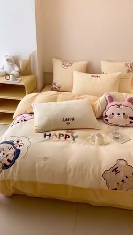 91家纺网 家纺一手货源 找家纺 昔可 2022新款高品质牛奶绒刺绣工艺款四件套 淘气虎