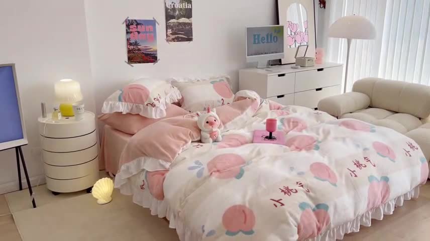 91家纺网 家纺一手货源 找家纺 昔可 2022新款花边牛奶绒四件套 元气桃桃