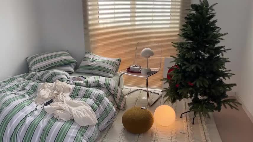 91家纺网 家纺一手货源 找家纺 昔可 2022新款简约条纹系列牛奶绒四件套 绿竖条