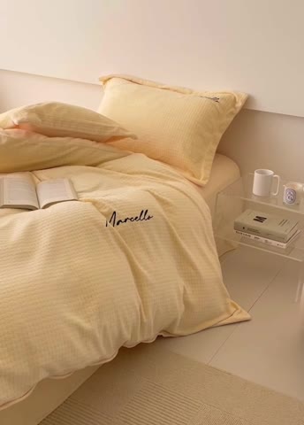 91家纺网 家纺一手货源 找家纺 潘朵拉 2022新款编织刺绣牛奶绒四件套 编织黄