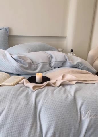 91家纺网 家纺一手货源 找家纺 潘朵拉 2022新款编织刺绣牛奶绒四件套 编织蓝