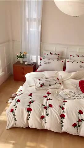 91家纺网 家纺一手货源 找家纺 （总）星野2022新款高克重雕花牛奶绒四件套-南法玫瑰