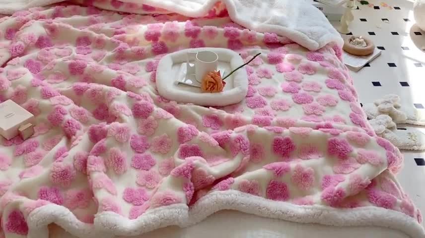 91家纺网 家纺一手货源 找家纺 圆岛家纺 2022定制款高克重羊毛吹风提花暖绒文艺毯 风格一 粉樱