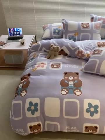 91家纺网 家纺一手货源 找家纺 棉眠 2022新款卡通牛奶绒四件套 熊朵儿-紫