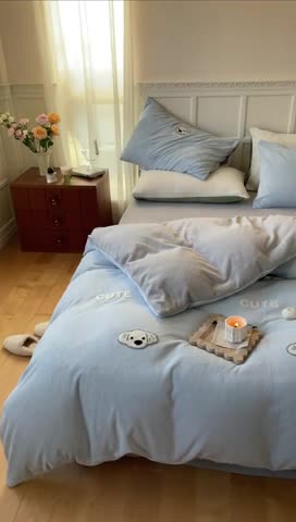 91家纺网 家纺一手货源 找家纺 时年 2022新款牛奶绒毛巾绣四件套 可爱修狗