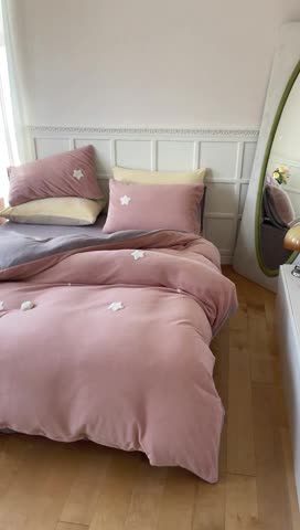 91家纺网 家纺一手货源 找家纺 时年 2022新款牛奶绒毛巾绣四件套 幻梦星空-粉