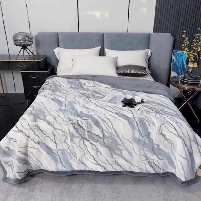 91家纺网 家纺一手货源 找家纺 凯轩毛毛毯毯子 仿皮草轻奢花貂毛毯毯子 流年