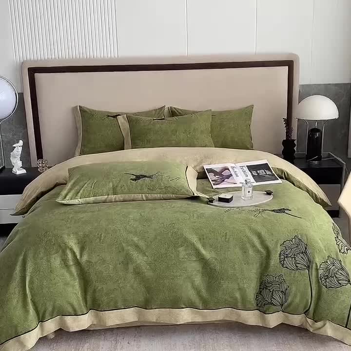 91家纺网 家纺一手货源 找家纺 （总）宅家居新款豹森系列-轻奢复古风阳绒磨毛雅棉刺绣四件套