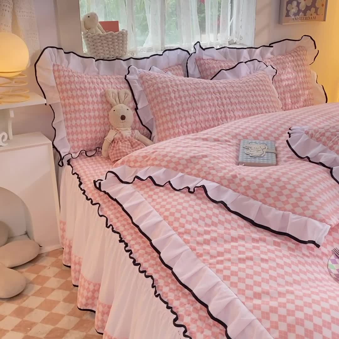 91家纺网 家纺一手货源 找家纺 金盛皇朝2025新款加厚亲肤床裙夹棉单件三件套四件套 菱形格