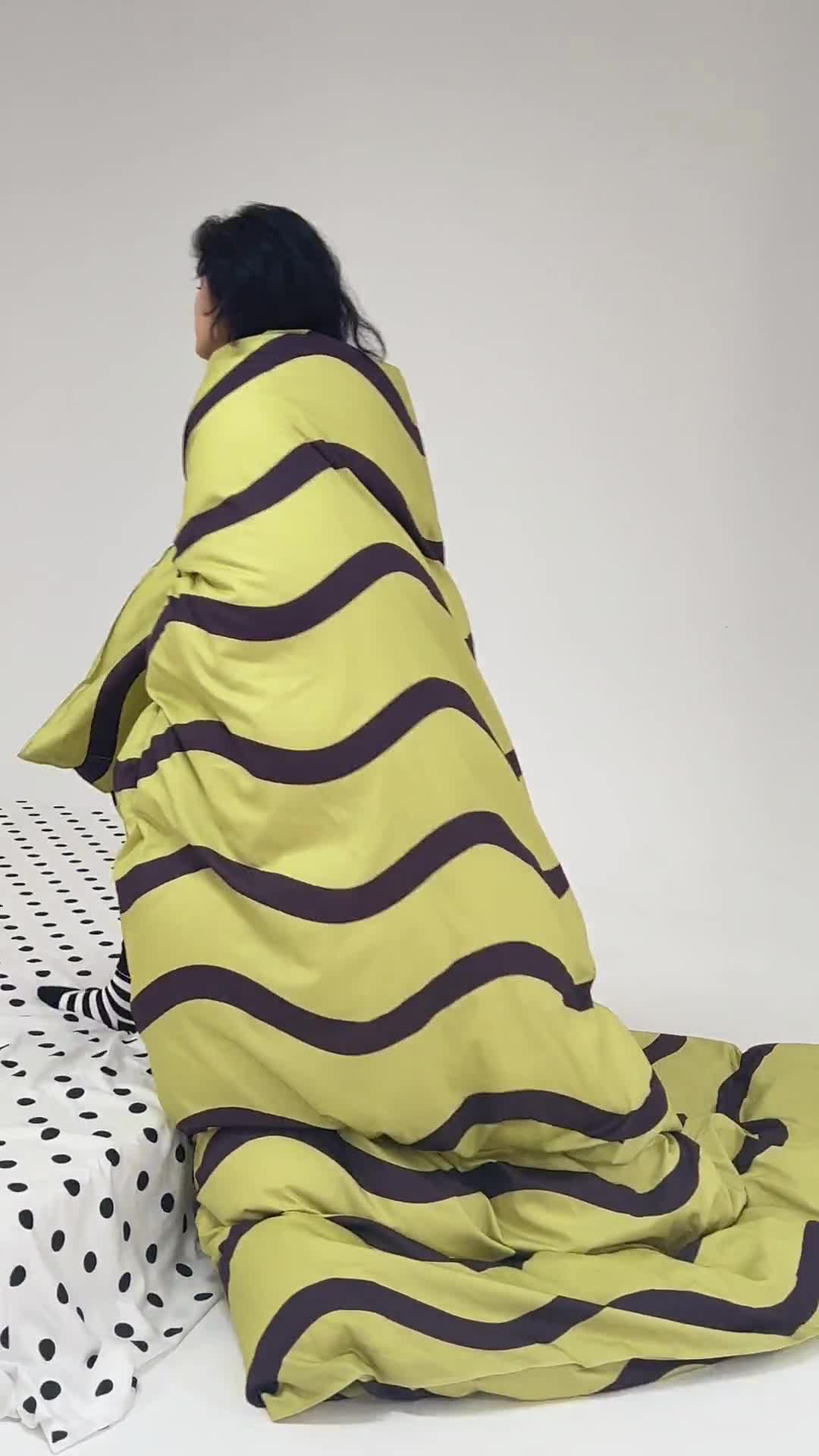 91家纺网 家纺一手货源 找家纺 雅居纺 2023新款13070黑白系全棉四件套 梵音-绿