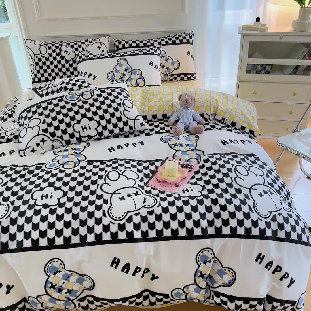 91家纺网 家纺一手货源 找家纺 星巴k家纺 2023全棉13372花卉印花简约四件套熊本熊