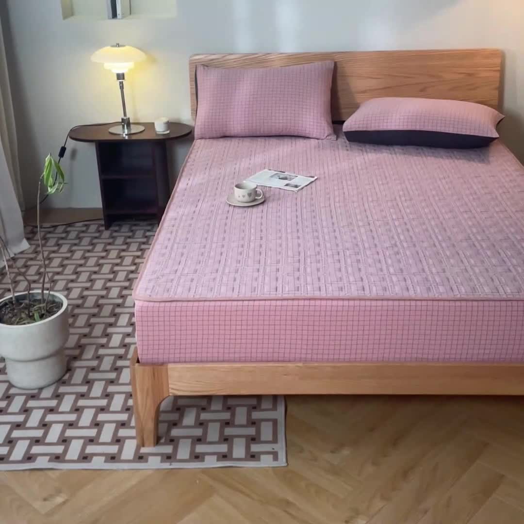 91家纺网 家纺一手货源 找家纺 蓝巢 2023新款全棉水洗棉大豆夹棉床笠 摩卡丁香粉格