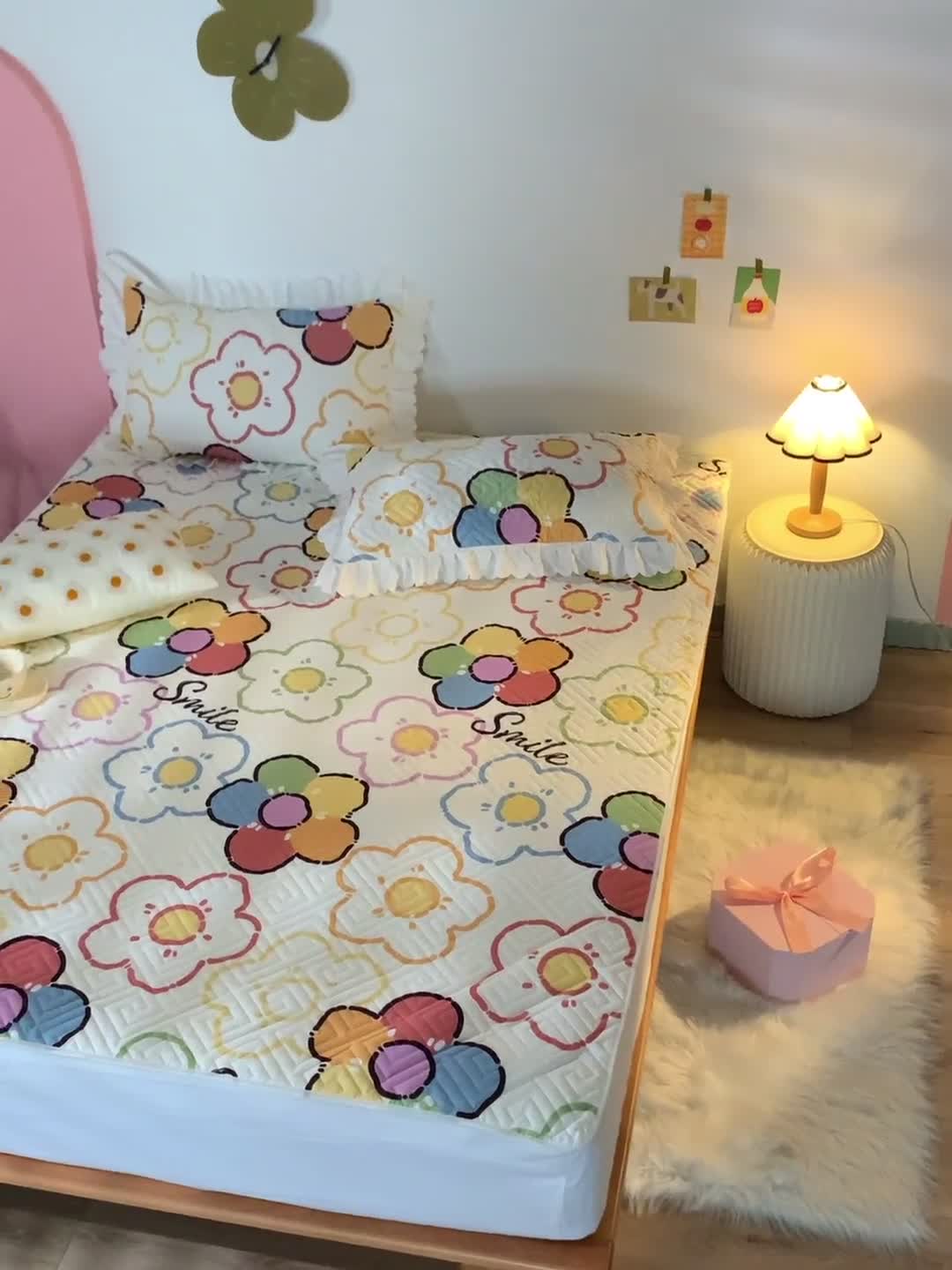 91家纺网 家纺一手货源 找家纺 舒居 2023新款软床垫全棉床护垫席梦思保护垫床单 七彩花