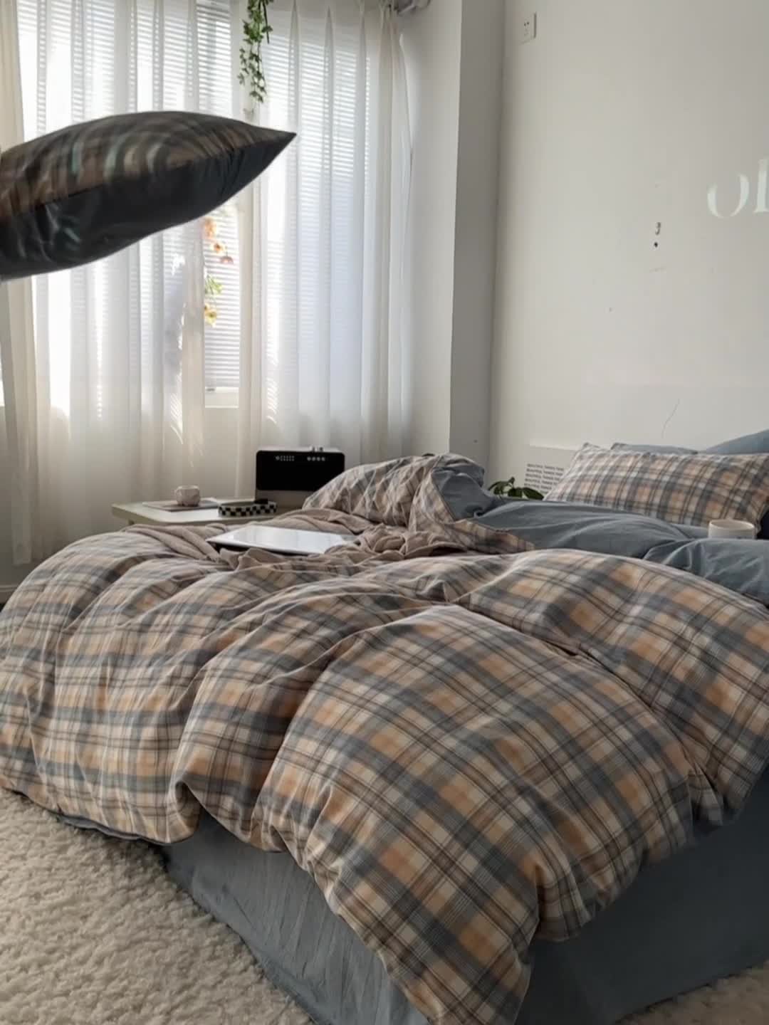 91家纺网 家纺一手货源 找家纺 蓝邻 2023新款无印风全棉色织水洗棉四件套 星空卡其