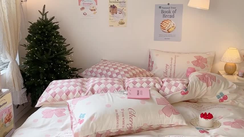 91家纺网 家纺一手货源 找家纺 昔可家纺 2023新款圣诞系列全棉四件套 樱桃蝴蝶结