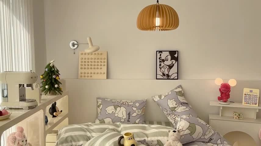 91家纺网 家纺一手货源 找家纺 昔可家纺 2023新款迪士尼系列全棉四件套 绿衣服维尼